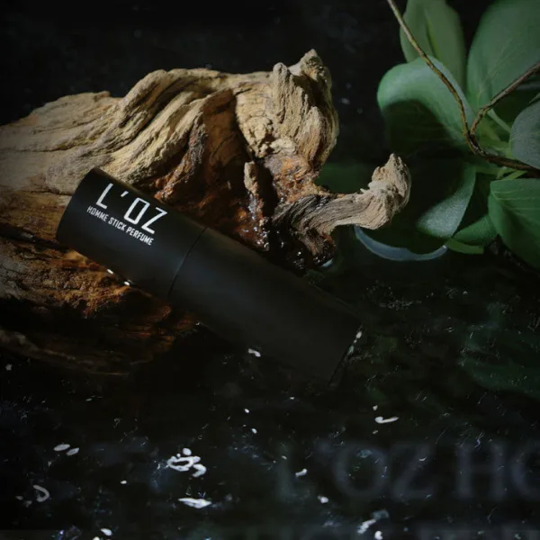 L'OZ SIGNATURE Men's Solid PERFUME 4g