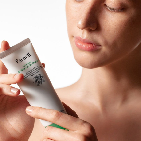 Parnell Cicamanu pH Balanced Gel Cleanser 100ml