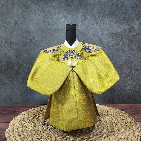 KoreaMinyae Hanbok Wine Cover - Image 10