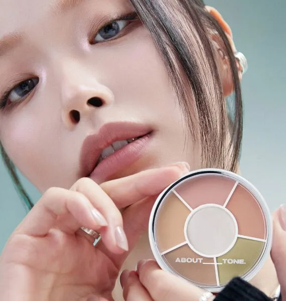 ABOUT TONE Designing Multi Palette 6.5g