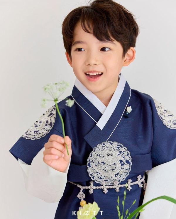 Kiztt Donghae Boy Hanbok