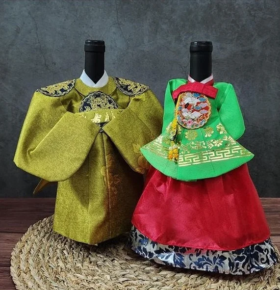 KoreaMinyae Hanbok Wine Cover - Image 6