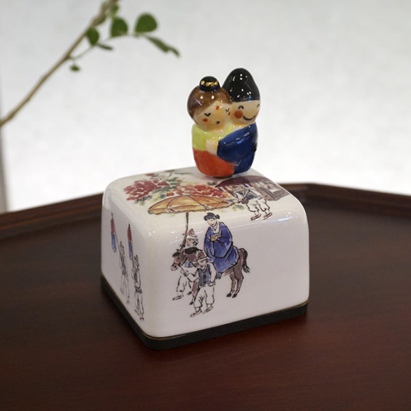 K-Heritage Ceramic Music Box - Groom & Bride