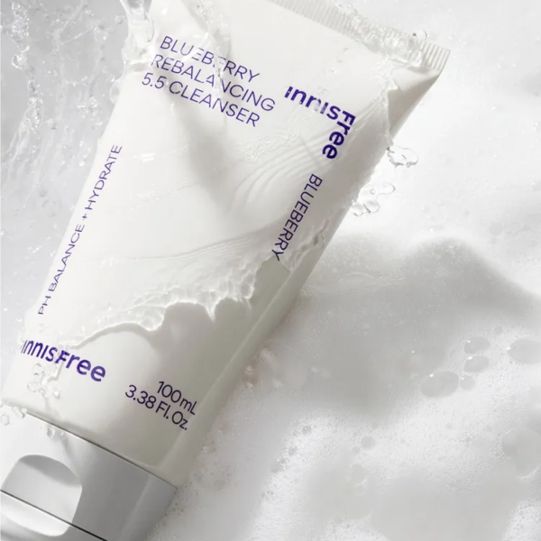 innisfree Blueberry Rebalancing 5.5 Cleanser 100ml