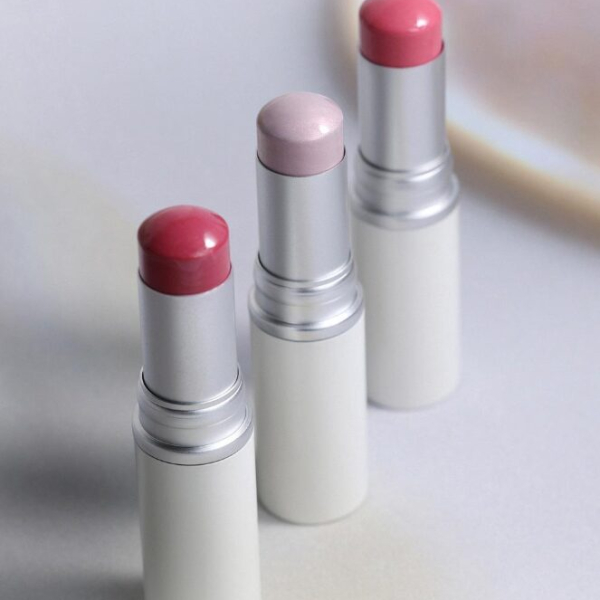 hince True Dimension Radiance Balm (Highlighter)