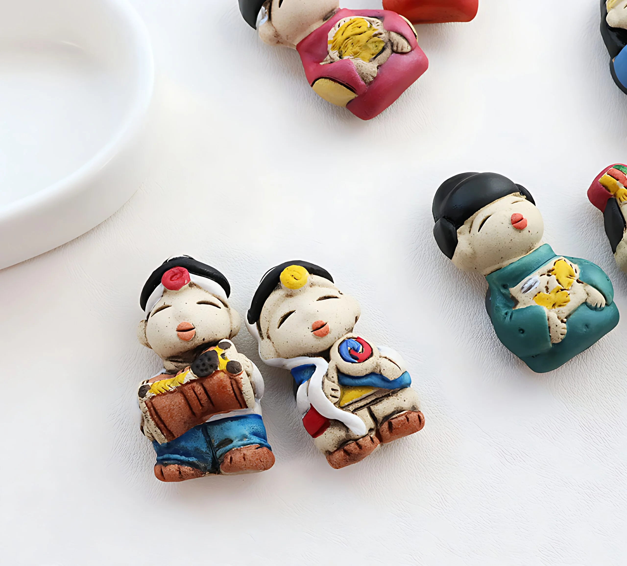 Traditional Couple Doll Ceramic Fridge Magnet - Image 2