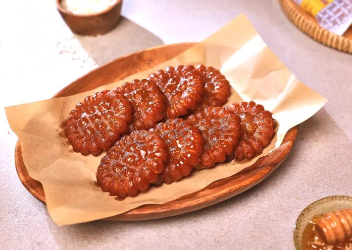 QUPLE WOULD YOU Pumpkin Glutinous Rice Yakgwa 40g*40pieces - Image 5
