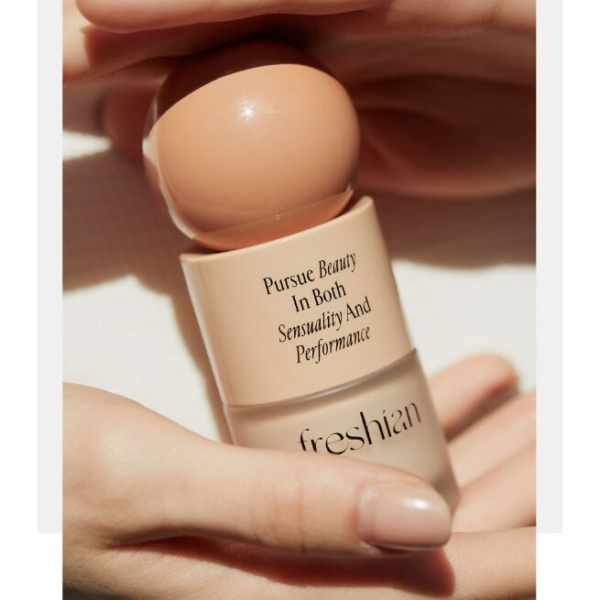 freshian Egg-like Glow Foundation Vegan SPF35+ PA++ 30ml