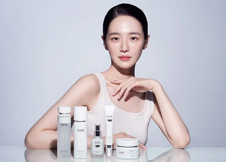 AHC Gluta Activation Bright 3 Treatment Essence 130ml+Eye Cream 5ml - EmpressKorea