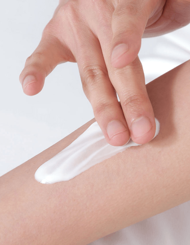 B-LAB Matcha Hydrating Real Sun Screen SPF 50+PA++++ 50ml - EmpressKorea