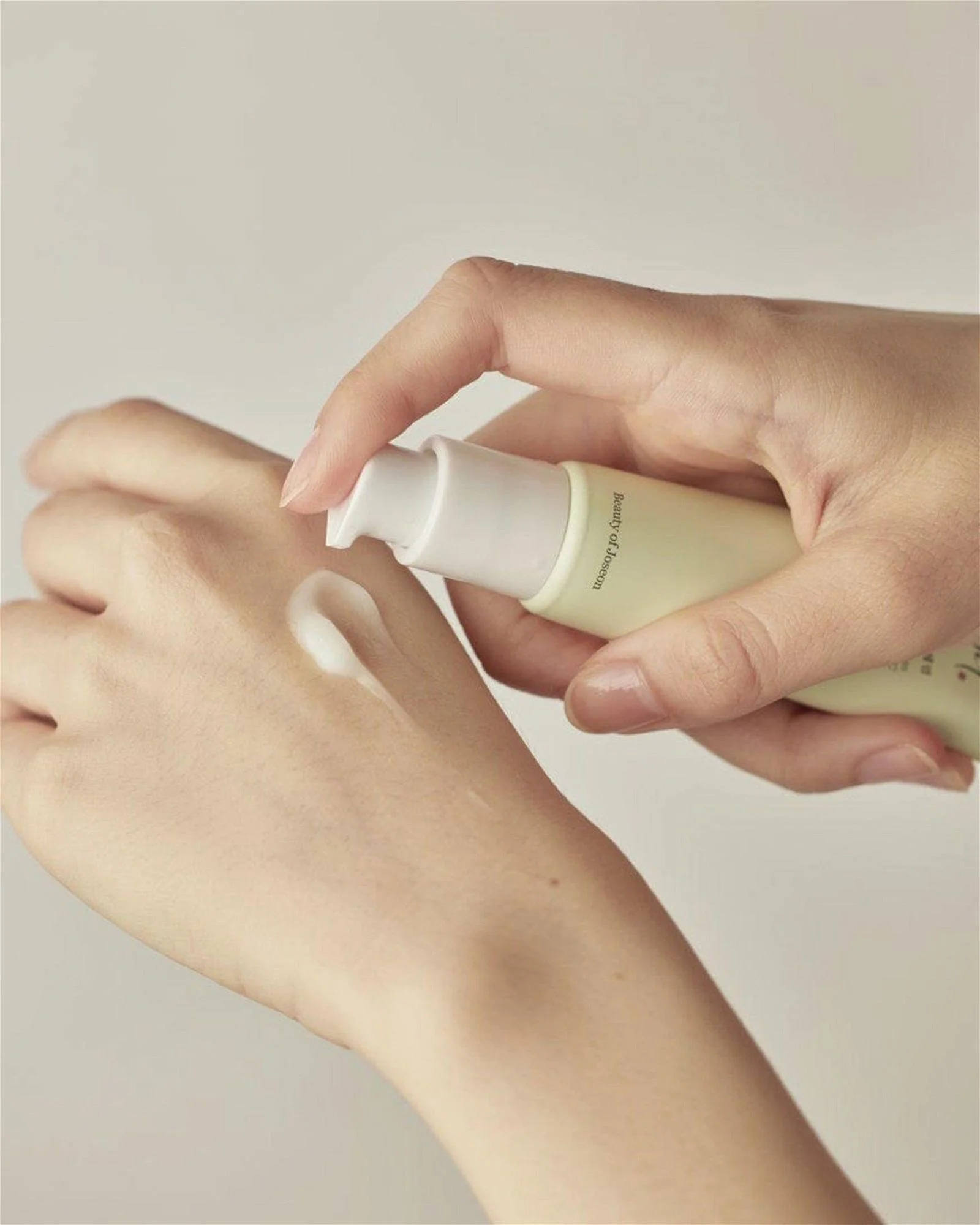 Beauty of Joseon Light On Serum : Centella + Vita C 30ml - EmpressKorea