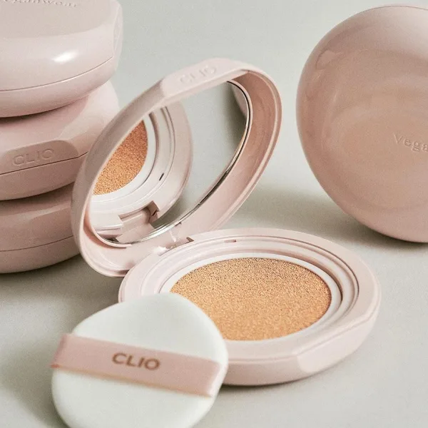 CLIO Vegan Wear Pure Blurring Cushion + Refill