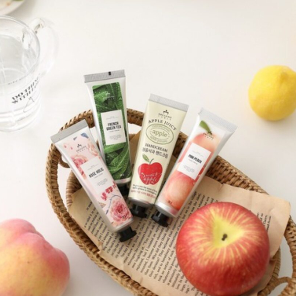 DRESSING TABLE Luxury Perfume Hand Cream 30g - EmpressKorea