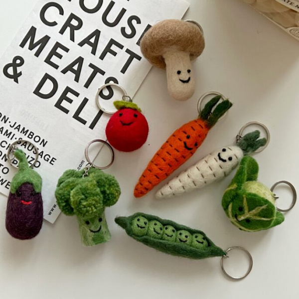Elegant table Veggie Friends Keyring 8Type Keychain Handmade Doll - EmpressKorea