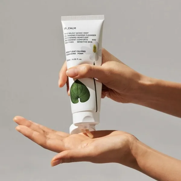 HUE_CALM Heartleaf Soothing Clean Foam 120ml - EmpressKorea