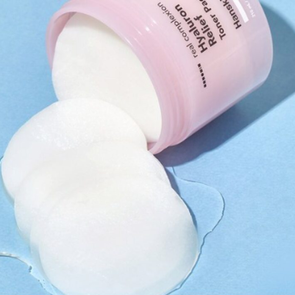 Hanskin Real Complexion Hyaluronic Relief Toner Pad 60pads 210ml - EmpressKorea