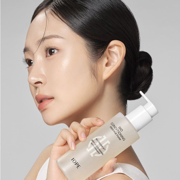 IOPE Bio Conditioning Essence Foam Cleansing 180ml - EmpressKorea