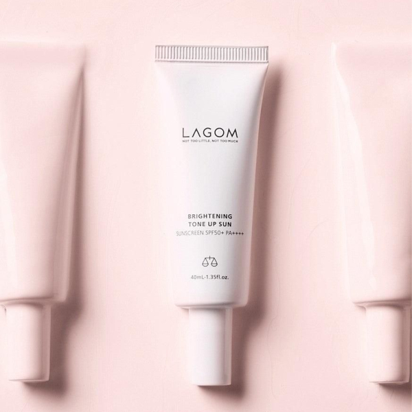 LAGOM Brightening Tone Up Sun SPF 50+ PA++++ 40ml - EmpressKorea