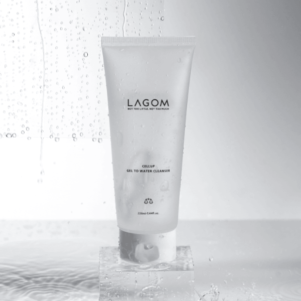 LAGOM Cellup Gel To Water Cleanser 220ml - EmpressKorea