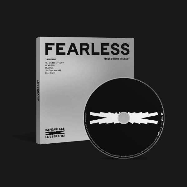 LE SSERAFIM - 1st Mini Album: FEARLESS (Monochrome Bouquet Ver.) - EmpressKorea
