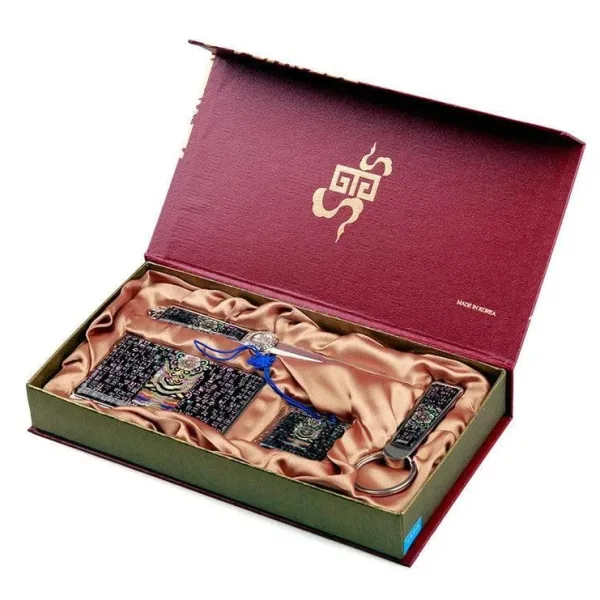 Lacquerware Inlaid With Mother-of-pearl Business Card Set of 4 - EmpressKorea