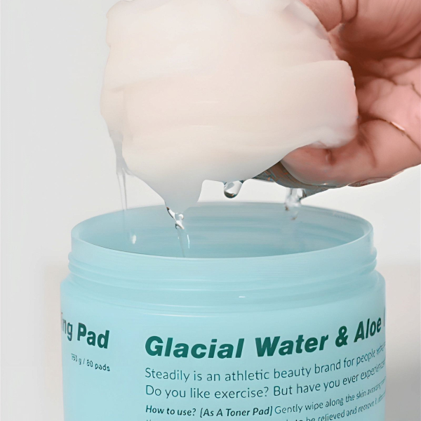 MUMCHIT Steadley Glacier Water Aloe Heat Pore Pads 80 sheets 160g - EmpressKorea