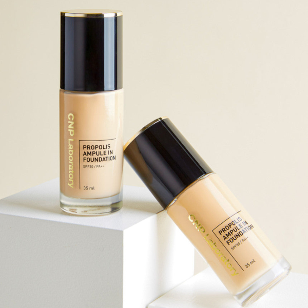CNP Laboratory Propolis Ampoule in Foundation SPA30/PA++ 35ml