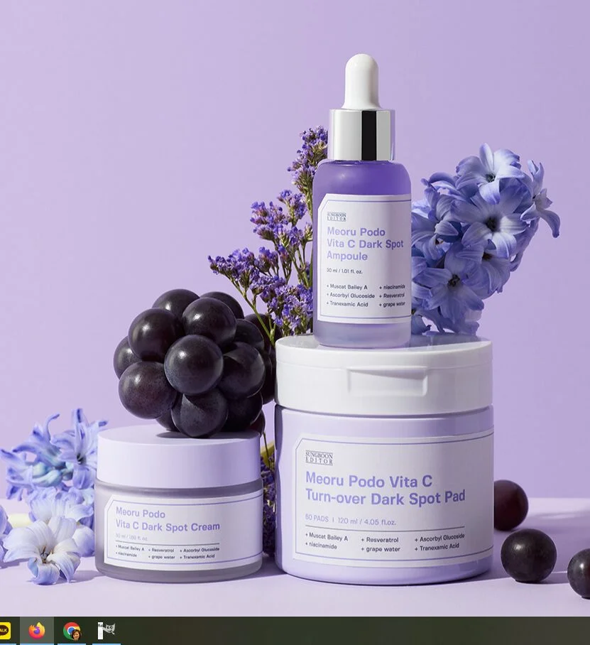 SUNGBOON EDITOR Meoru Podo Vita C Turn-over Dark Spot 60Pads 140ml - EmpressKorea