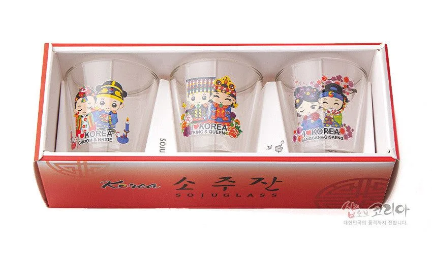 Soju Glasses 3 Types - Hanbok Traditional Costume Couple - EmpressKorea
