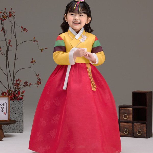 THEYE HANBOK Minhwa Cherry Girl's Hanbok QT831
