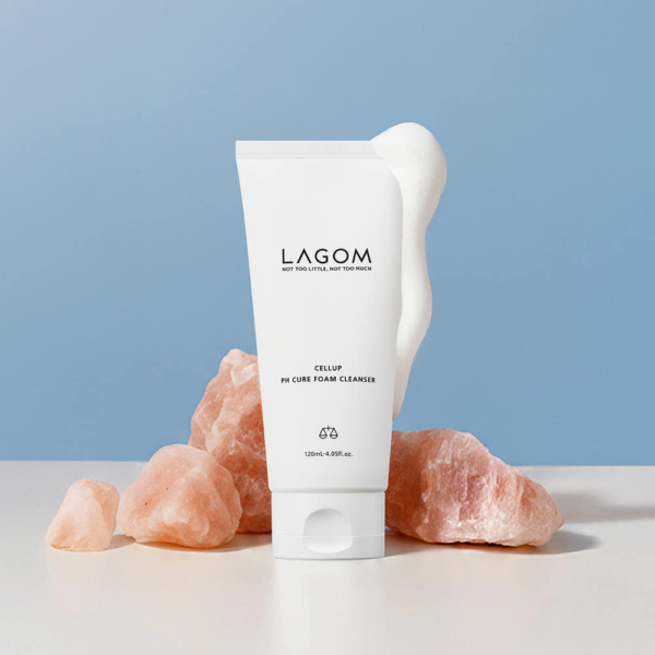 LAGOM Cellup pH Cure Foam Cleanser 120ml
