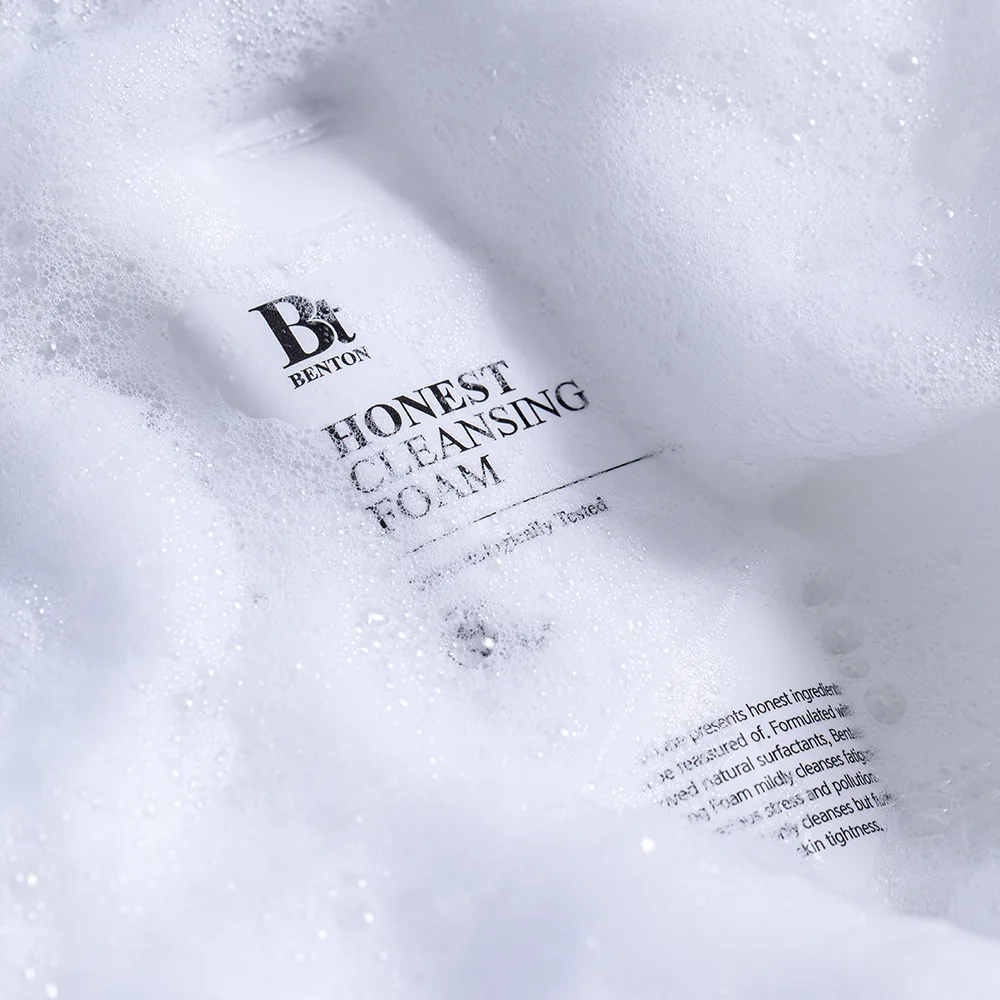 BENTON Honest Cleansing Foam 150g - Image 4