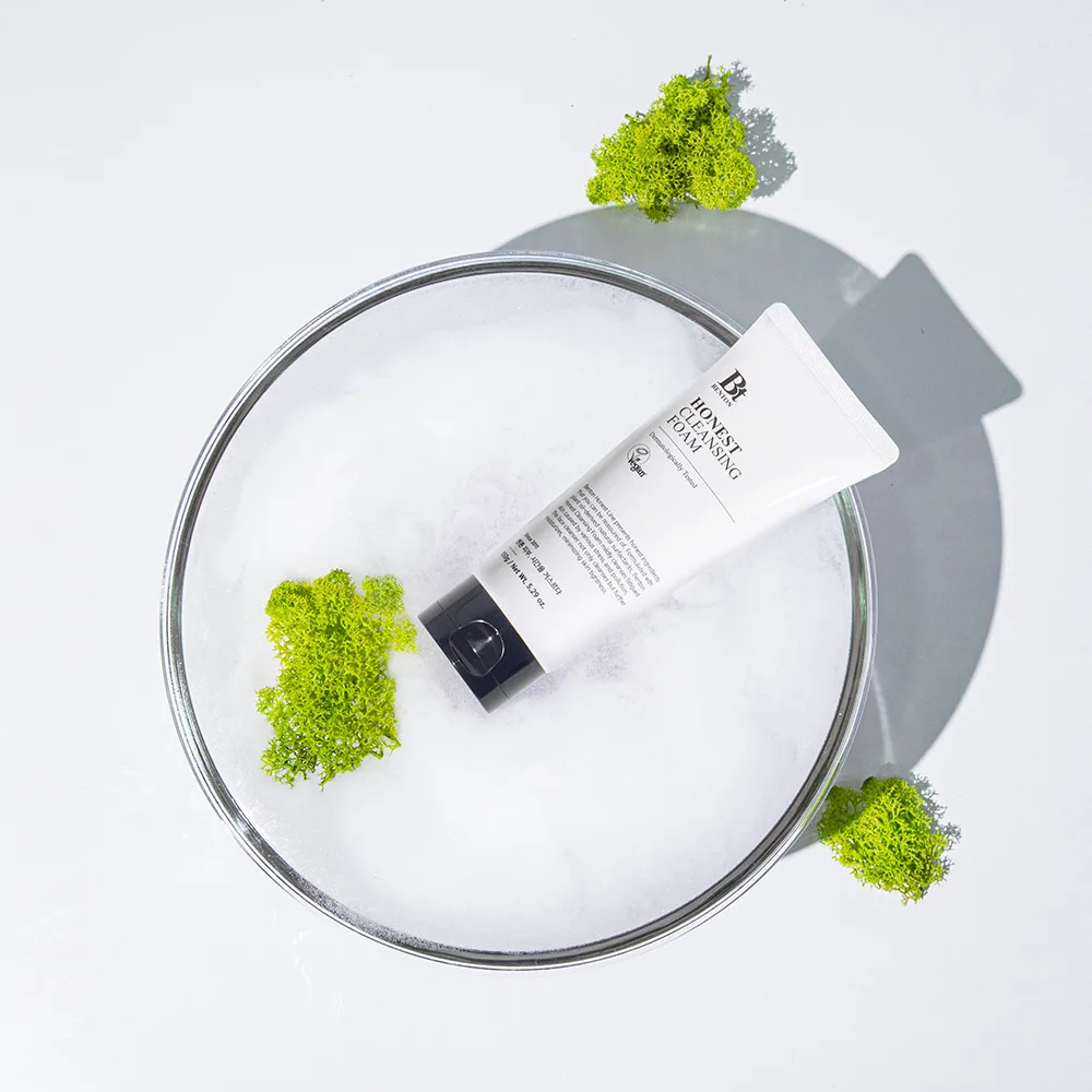 BENTON Honest Cleansing Foam 150g - Image 2