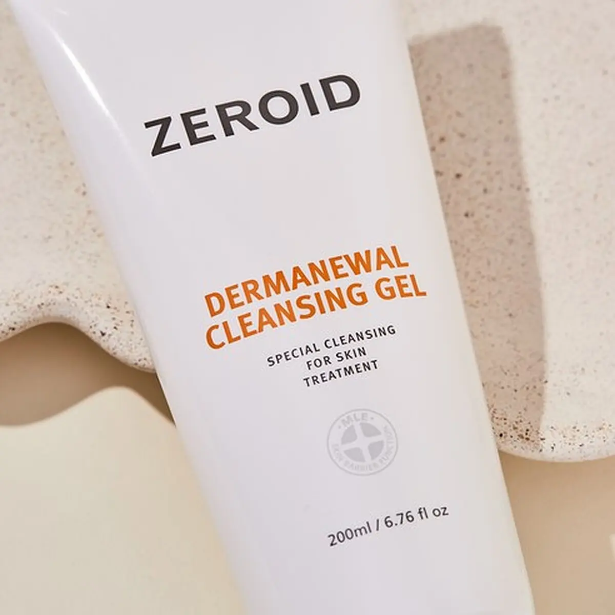 ZEROID Dermanewal Cleansing Gel 200ml