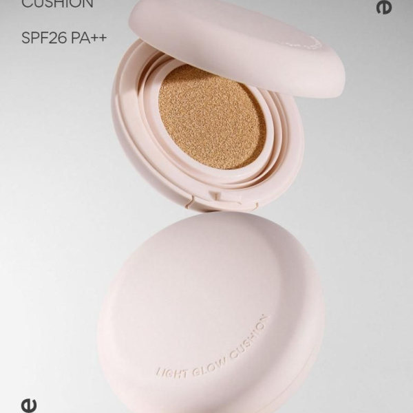 innisfree Light Glow Cushion 14g - EmpressKorea