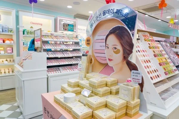 korean-cosmetics-in-store