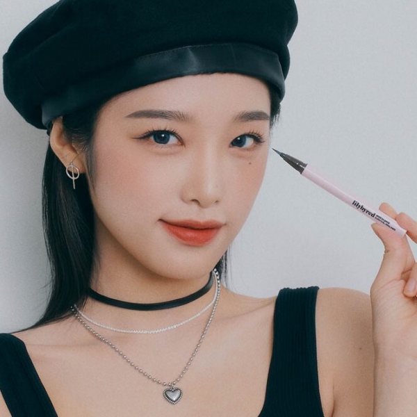 lilybyred am9 to pm9 Survival Pen Liner 0.06g - EmpressKorea