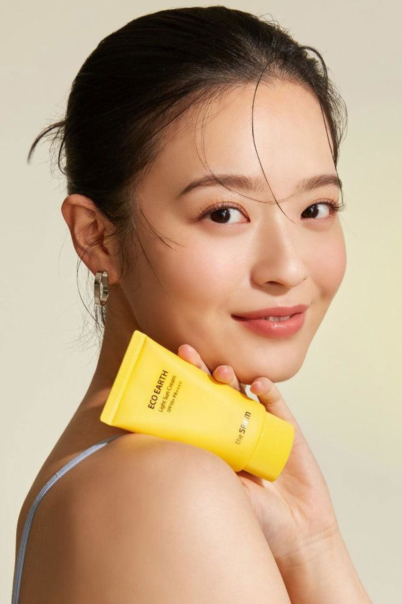 the SAEM Eco Earth Light Sun Cream SPF 50+ PA++++ 50g*2ea - EmpressKorea