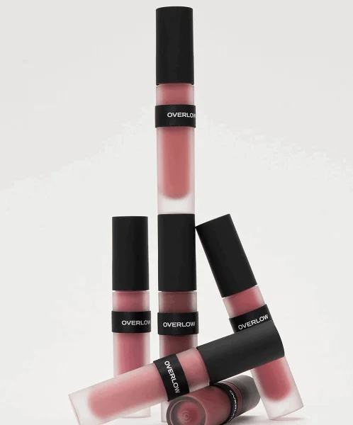 "meta_description": "OVERLOW Smooth Touch Blur Tint offers velvety, lasting color and a soft-focus finish.",