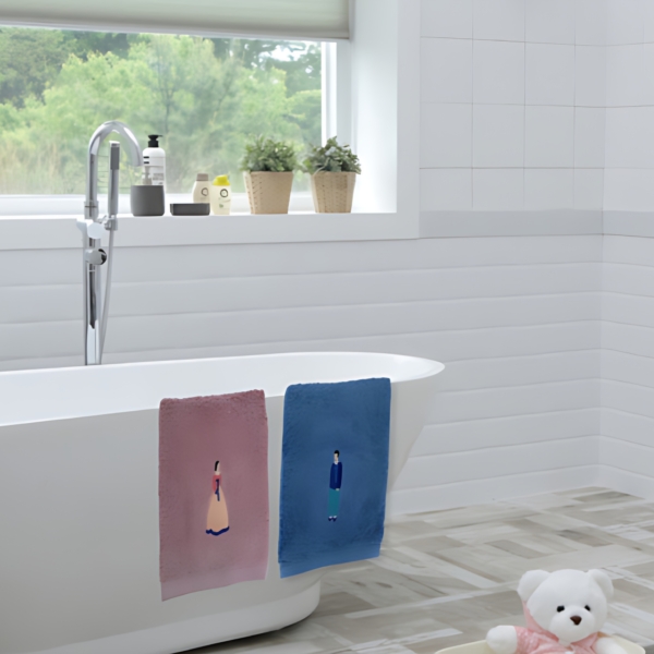 "meta_description": "Discover Hanbok Towels with K-Heritage's soft, embroidered elegance.",