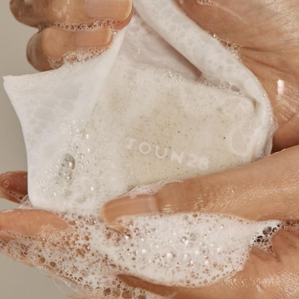 TOUN28 Shampoo Bar (Shiny/Dry) S19P Perfume Baobab 100g - EmpressKorea