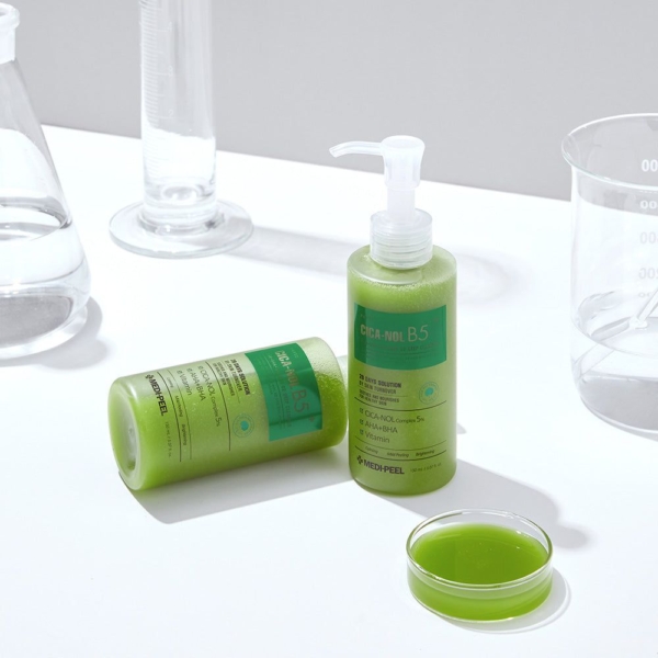 MEDI-PEEL Phyto Cycanol B5 AHA BHA Vitamin Calming O2 Deep Cleanser 150ml - EmpressKorea