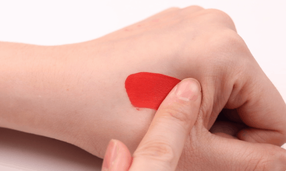 TONYMOLY The Shocking Lip Blur (8 Colors) 4g - EmpressKorea