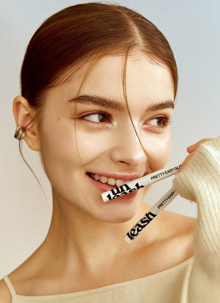 UNLEASHIA Pretty Easy Glitter Stick (7 Colors) 0.7g - EmpressKorea