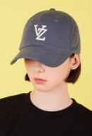 VARZAR Ball Cap Monogram Applique Overfit Washing Ball Cap Charcoal - EmpressKorea