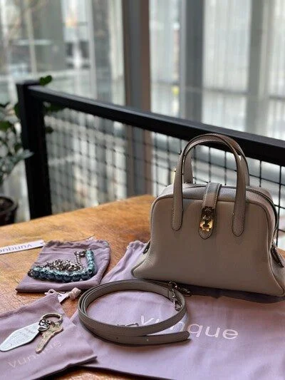 vunque Toque tote S Light beige - EmpressKorea