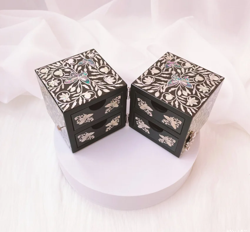 Mother-of-Pearl Lacquerware Flower Butterfly Mother-of-Pearl Jewelry Box - Image 2