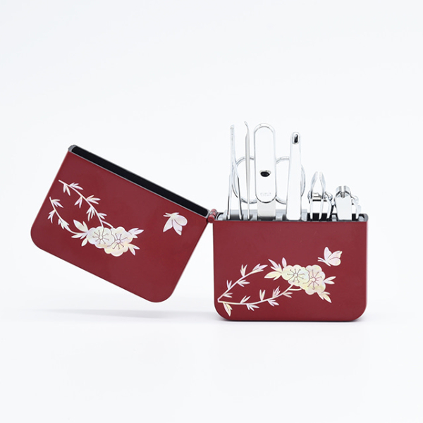 Mother-of-Pearl Nail Clipper Set (Red)