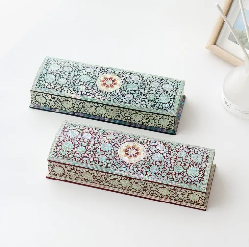 Mother-of-pearl Lacquerware Colored Flower Arabesque Automatic Mother-of-pearl Brush Holder