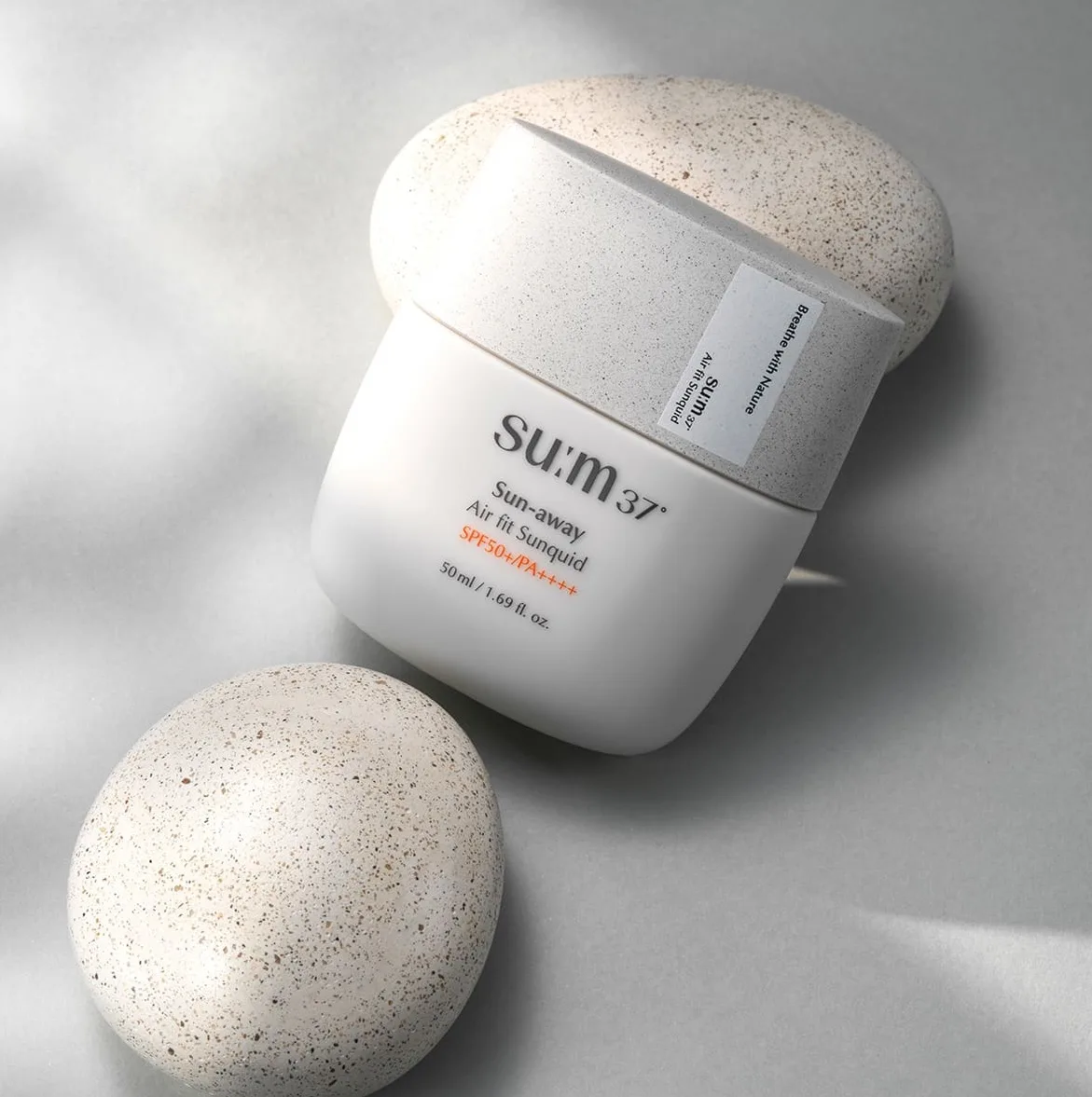 SU:M37 Sun-Away Airfit Sunquid 50+/PA++++ 50ml - Image 5